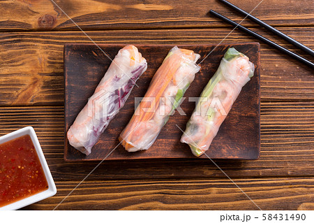 Vietnamese spring rolls 58431490