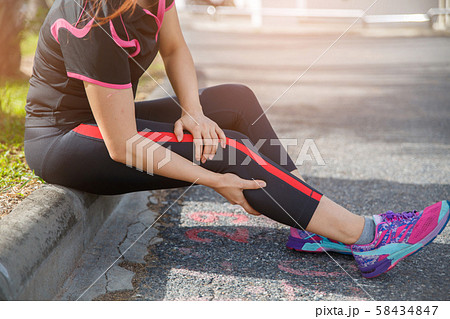 Women runner athlete leg injury and pain. Women Women runner athlete leg injury and pain. Women 58434847