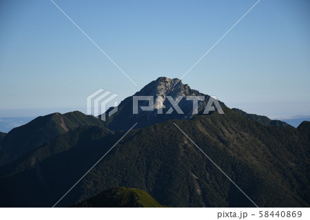 小太郎尾根から見る甲斐駒ヶ岳 小太郎尾根から見る甲斐駒ヶ岳 58440869