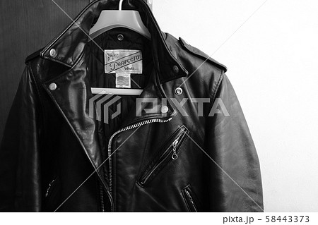 革ジャン 58443373