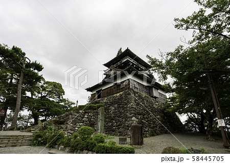 丸岡城(霞ヶ城) 天守閣 福井県坂井市 丸岡城(霞ヶ城) 天守閣 福井県坂井市 58445705