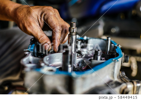 Maintenance and fix repair gear engine hand of Maintenance and fix repair gear engine hand of 58449415