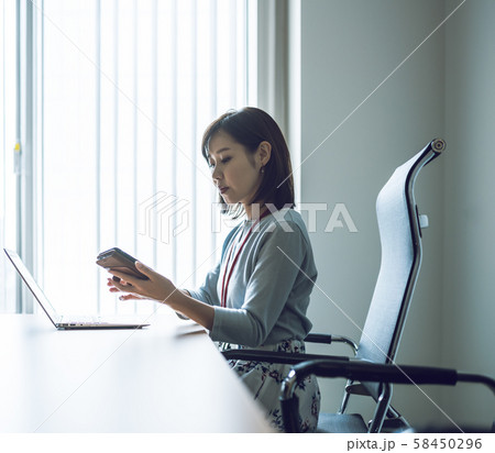 女性ポートレート 女性ポートレート 58450296