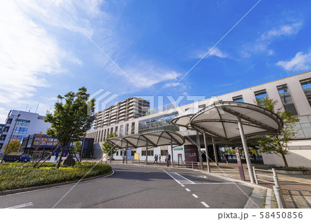 越谷レイクタウン駅前の風景 58450856