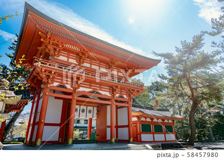 京都 今宮神社 楼門 京都 今宮神社 楼門 58457980
