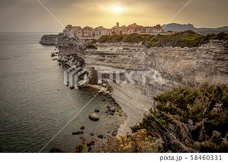 sunset view of the city of Bonifacio in corsica. 58460331