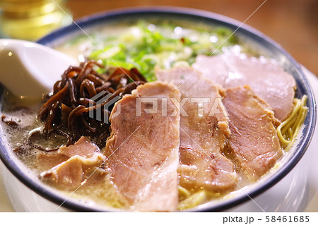 とんこつラーメン 58461685