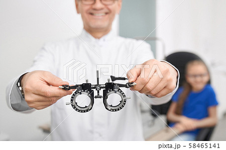Selective focus of special glasses for checking eyesight Selective focus of special glasses for checking eyesight 58465141