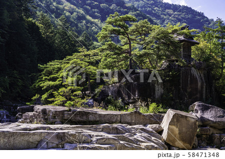 （長野県）木曽路・寝覚の床 58471348