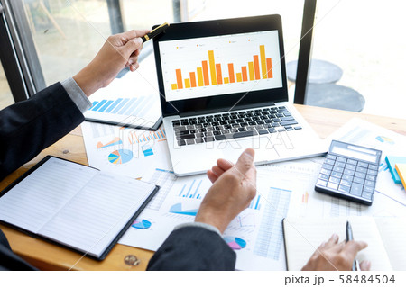 Businessman coaching office staff Businessman coaching office staff 58484504