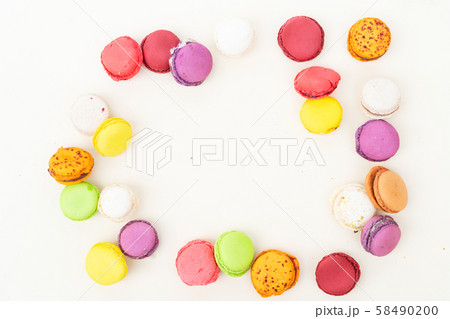 Fresh macaroon confection 58490200