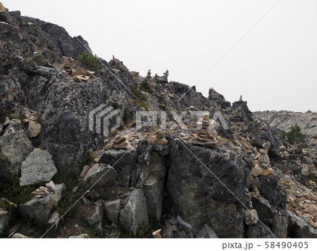 ウィスラーの山で ウィスラーの山で 58490405