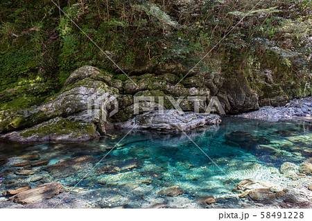 仁淀川の水晶淵 58491228