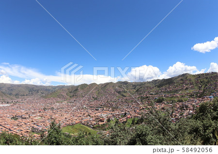 クスコ市街、サクサイワマンからの眺め クスコ市街、サクサイワマンからの眺め 58492056