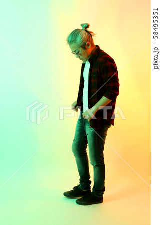 Vivid Vivid 58495351