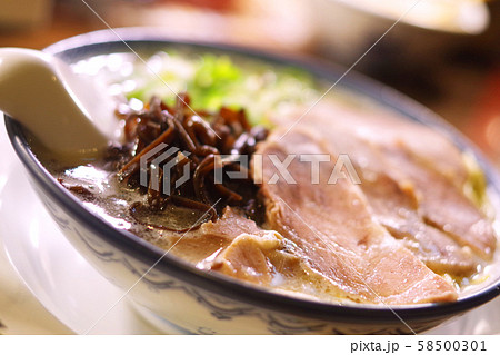 とんこつラーメン 58500301