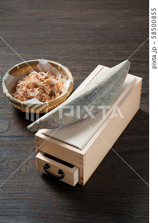 鰹出汁 58500855