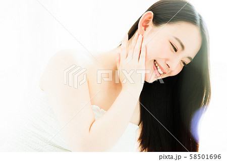 女性 ビューティー 美容 スキンケア 女性 ビューティー 美容 スキンケア 58501696
