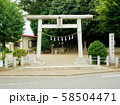 仙波浅間神社の鳥居（川越市、埼玉） 58504471