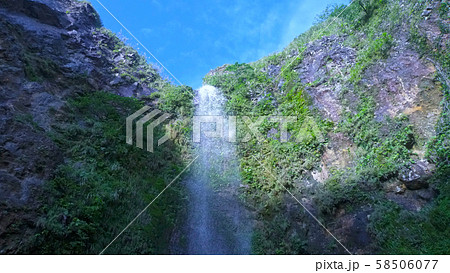 八丈島の秘境 神秘的な唐滝の絶景 八丈島の秘境 神秘的な唐滝の絶景 58506077