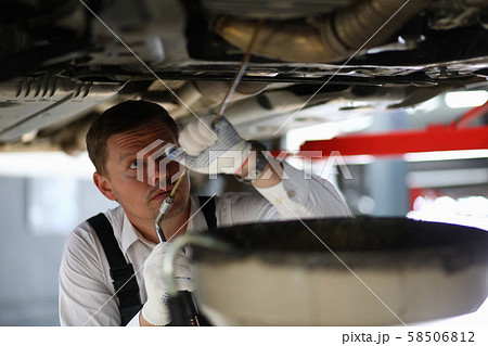 Male engineering inspection 58506812