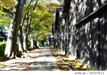 山形県酒田・山居倉庫 58507611