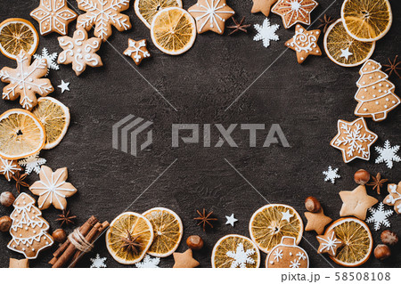 Christmas background with gingerbread cookies Christmas background with gingerbread cookies 58508108