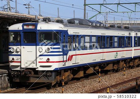 終焉近い信越本線115系(一次新潟色・快速) 終焉近い信越本線115系(一次新潟色・快速) 58510322
