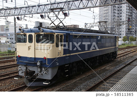 宇都宮にて出発待ちのEF65電気機関車 58511365