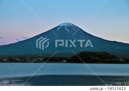 河口湖と富士山　夕日 (Mr.Fuji from Lake Kawaguchi) 58515623