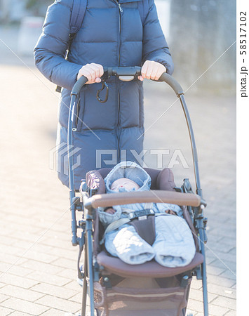 赤ちゃん 赤ちゃん 58517102