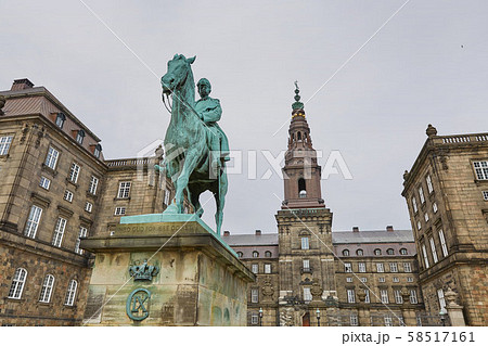 Wide angle view of the main building and the Platz Wide angle view of the main building and the Platz 58517161