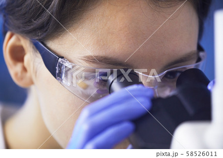 Female Scientist Closeup Female Scientist Closeup 58526011