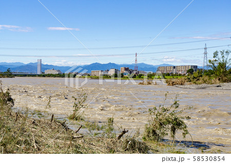 多摩川増水 台風19号 2019年 多摩川増水 台風19号 2019年 58530854