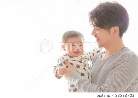パパと子供 58533702