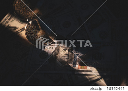 時は金なり 58562445