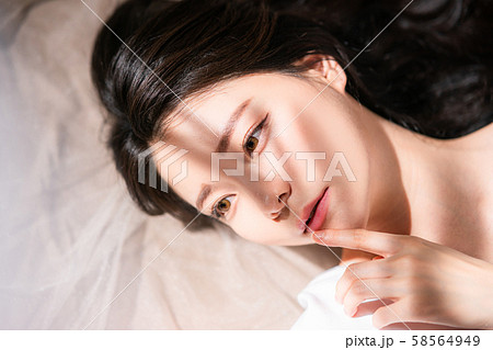 女性　ライフスタイル 58564949