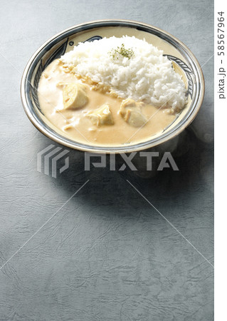 熱々バターチキンカレー 熱々バターチキンカレー 58567964