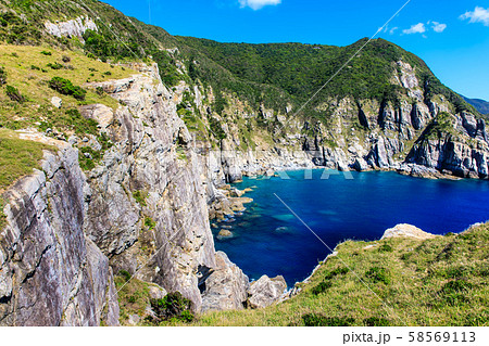大瀬崎断崖　【長崎県五島市】 58569113