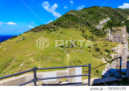 大瀬崎断崖　【長崎県五島市】 58569139