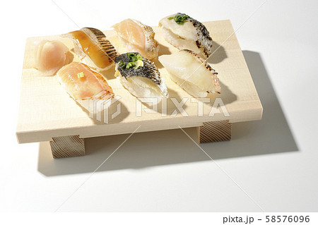炙りの握り寿司 炙りの握り寿司 58576096