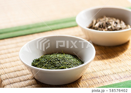 茶葉・深蒸し煎茶と棒焙じ茶 58576402