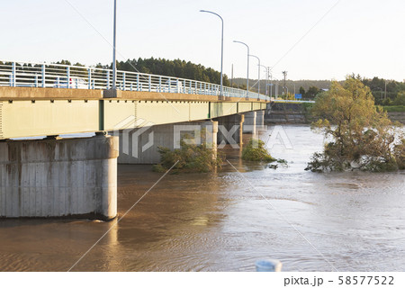 吉田川 堤防 決壊 増水 はん濫 水害 吉田川 堤防 決壊 増水 はん濫 水害 58577522