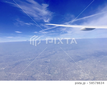 飛行機からの景色 58578634