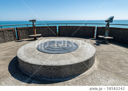 足摺岬展望台と四国最南端表示 足摺岬展望台と四国最南端表示 58583242