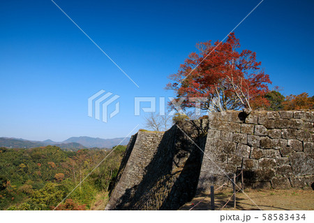 竹田市　秋　岡城址　紅葉 58583434