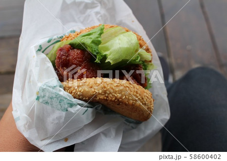 ラッキーピエロ 函館 ラッキーピエロ 函館 58600402