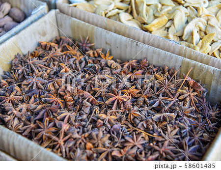 Star anise (Illicium verum) and anise seed Star anise (Illicium verum) and anise seed 58601485