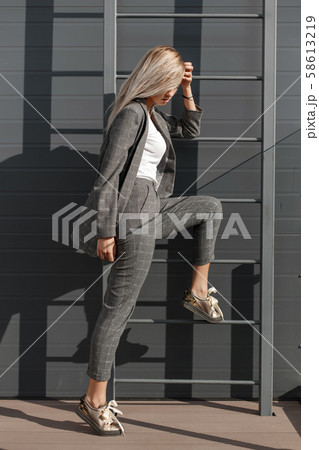 Fashionable beautiful young stylish woman Fashionable beautiful young stylish woman 58613219