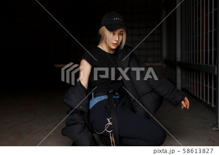 Beautiful fashion young woman model 58613827